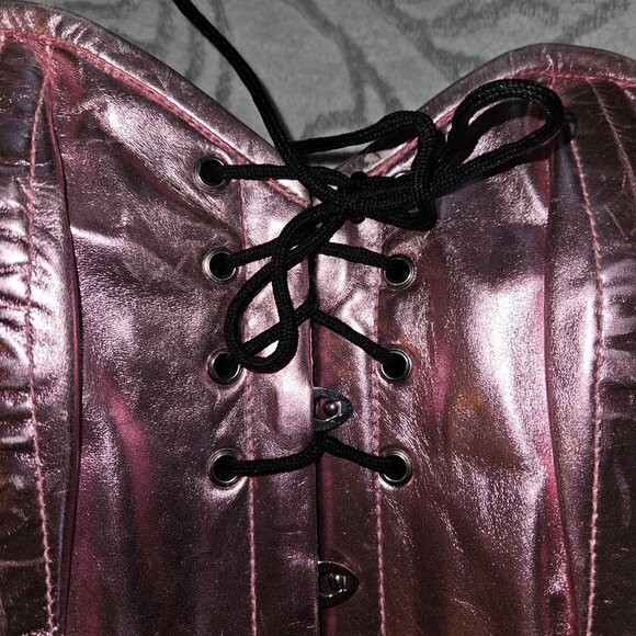 NEW 2X PINK METALIC BABYLON LEATHER CORSET 32" - Picture 2 of 15